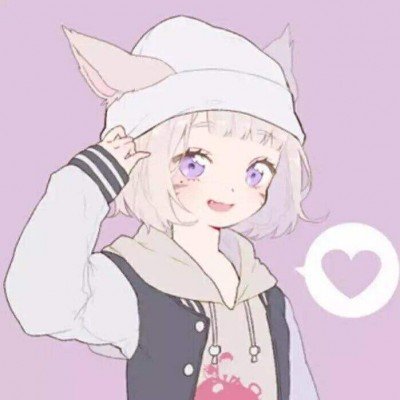印度男子头插砍刀淡定玩手机